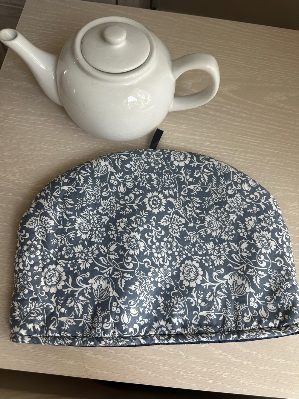 Floral Tea Cozy Warmer Insulated 13”x9” (Kettles not included) 100% cotton
